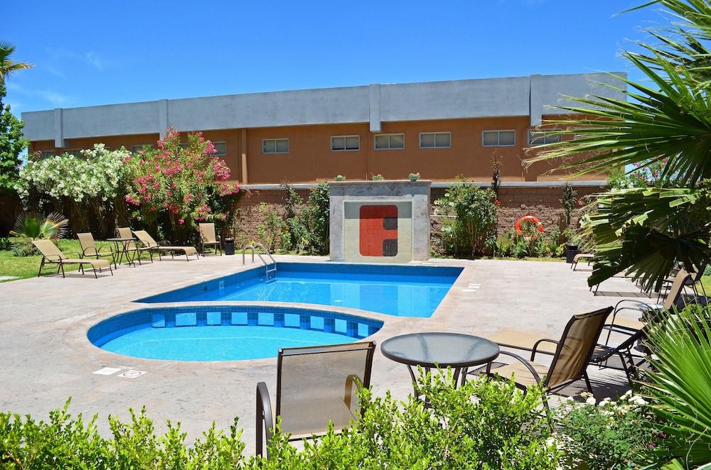 Fiesta Inn Nogales Nogales  Екстериор снимка